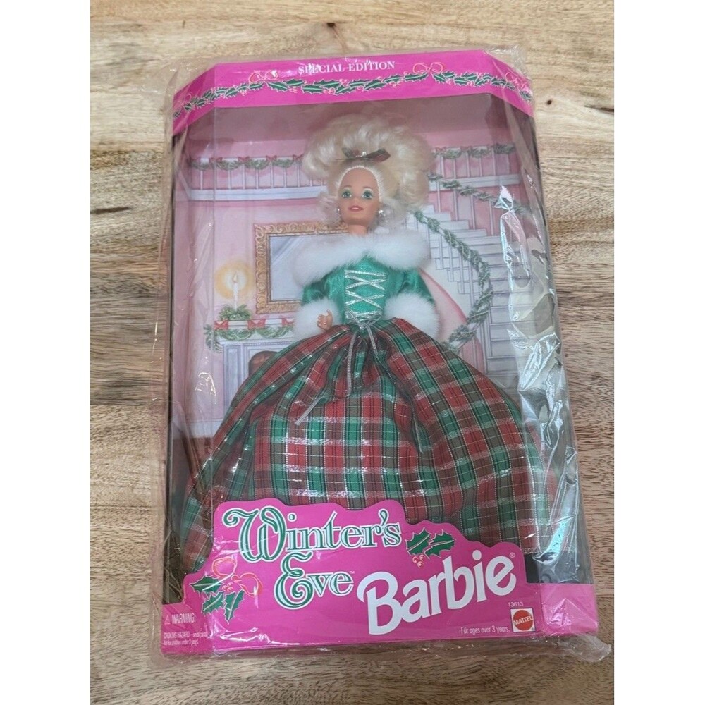 VTG Barbie Winter's Eve Doll Special Edition 1994 Mattel 13613 NRFB NIB Mint